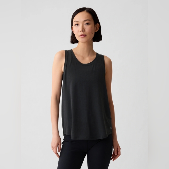 GAP FIT | NWT | Black Cropped Muscle Tee – Women's Large - Picture 1 of 6